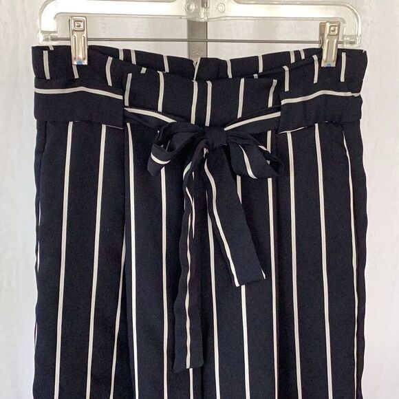 Second Female Anthropologie Lexington Wide Leg Pants Women’s Small Navy Cropped - Picture 5 of 9